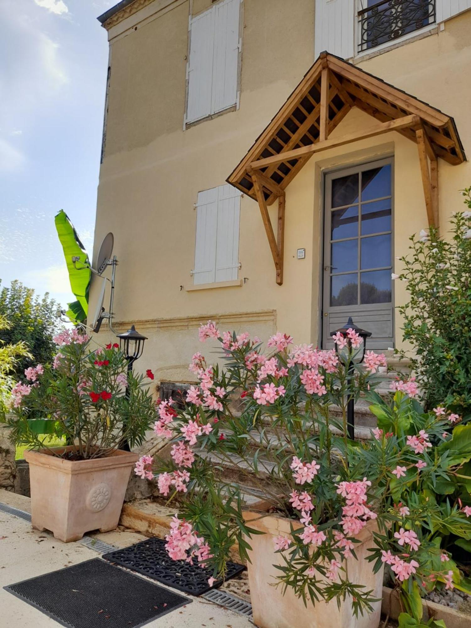 Manoir Demouret Sarlat Acomodação com café da manhã Exterior foto